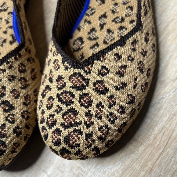 Rothy's The Flat CHEETAH SIZE 9 - Picture 4 of 11